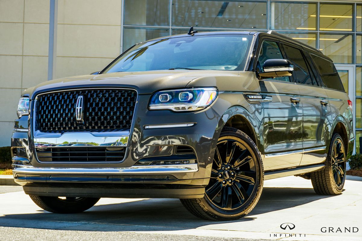 Dark Gray Metallic 2023 Lincoln Navigator L Black Label 4WD SUV / Crossover Four-Wheel Drive Automatic