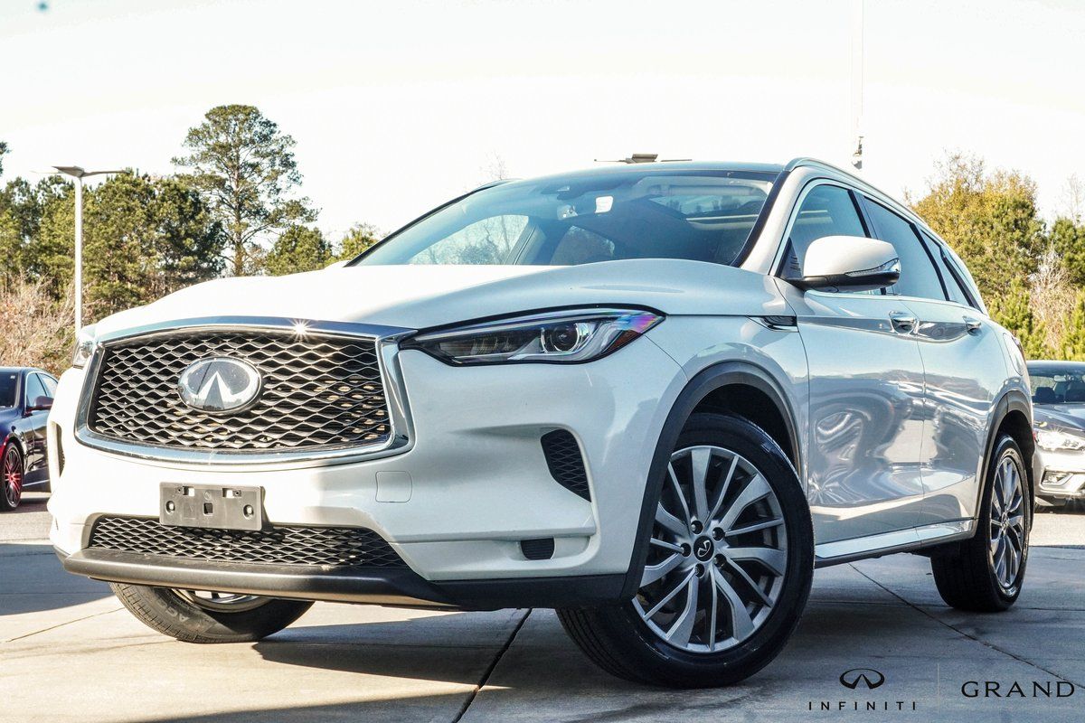 2023 INFINITI QX50 Luxe AWD