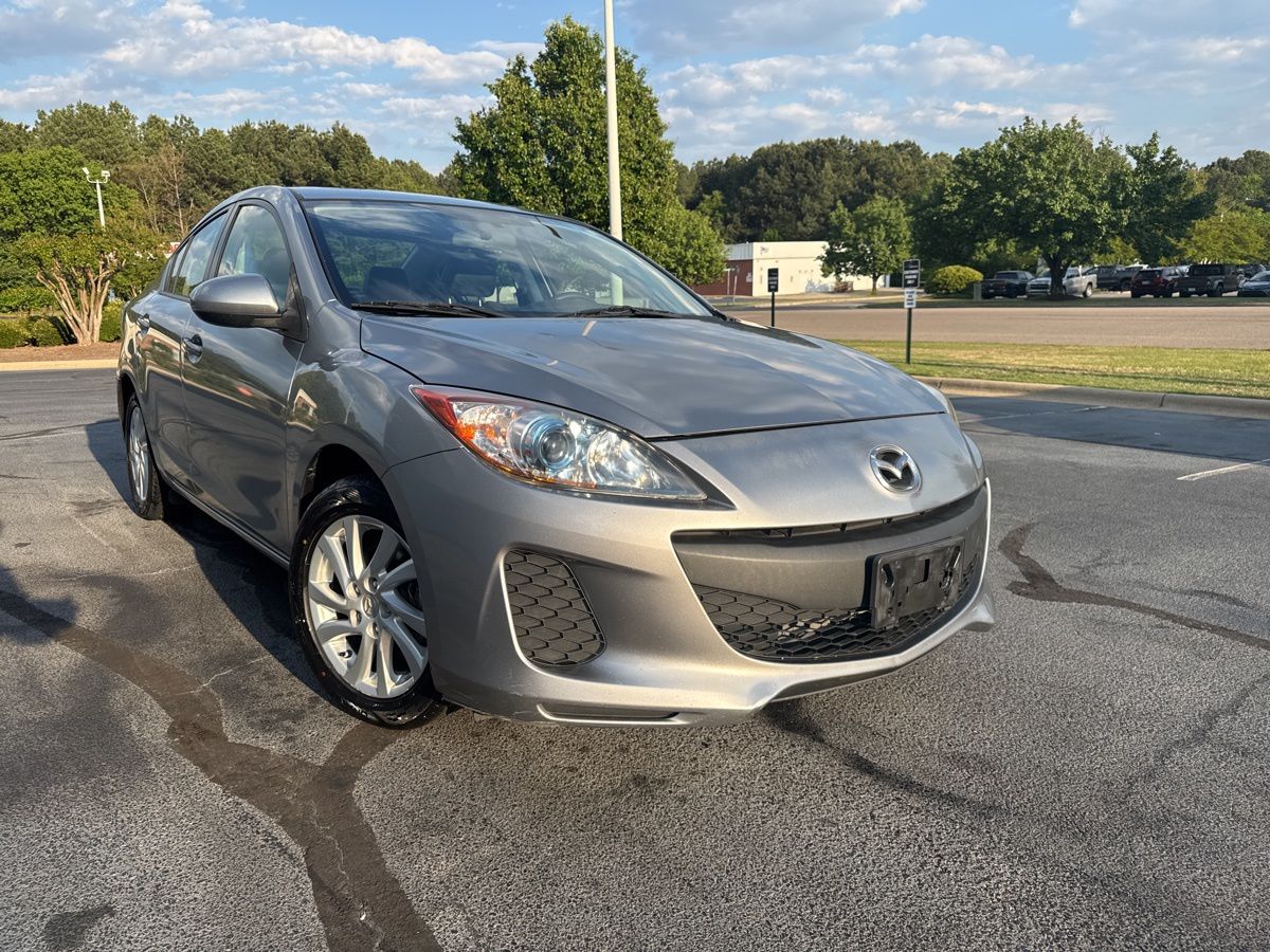 Liquid Silver Metallic 2012 Mazda MAZDA3 i Grand Touring Sedan Front-Wheel Drive 6-Speed Automatic