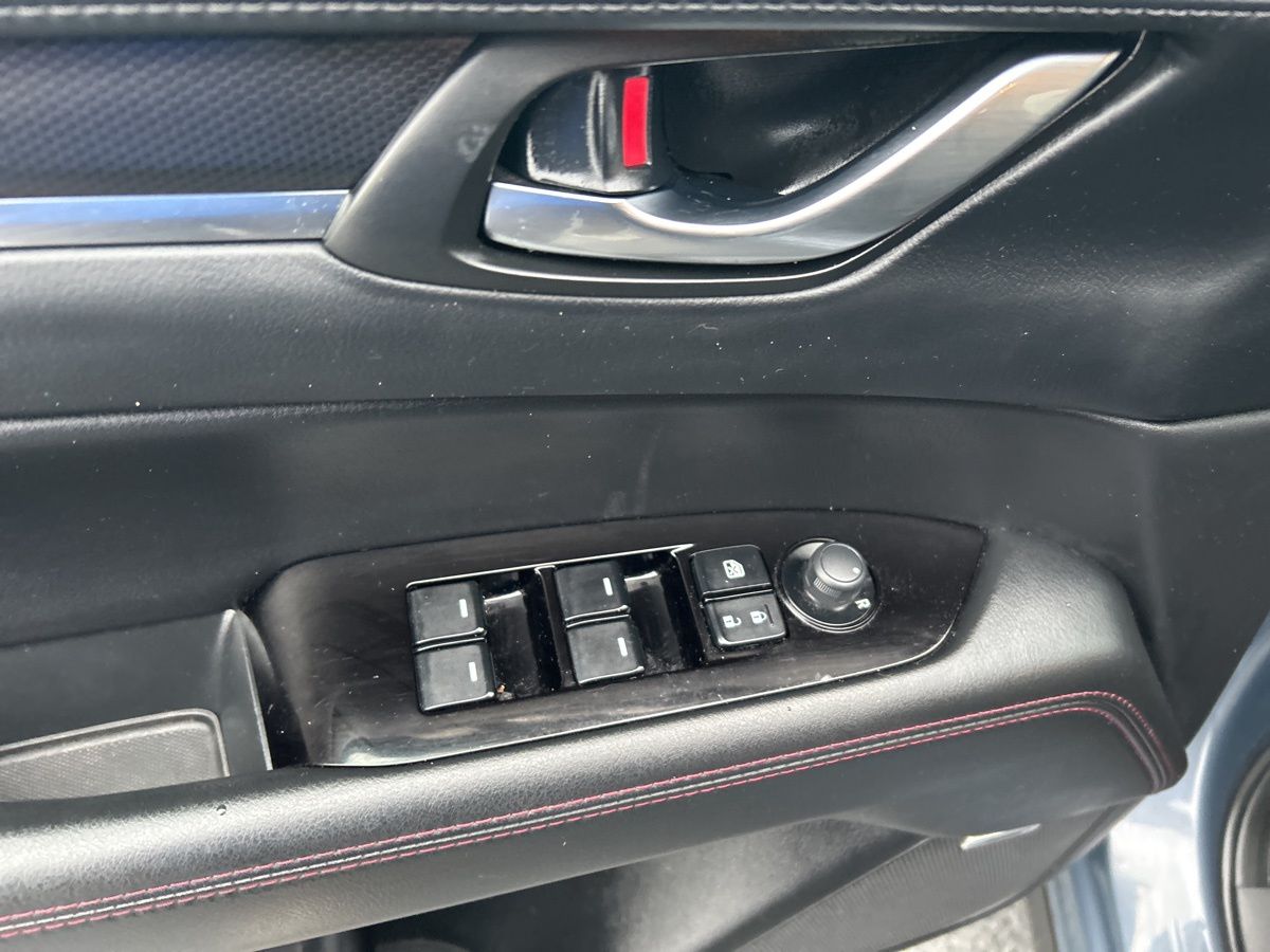 2024 Mazda CX-5 S Carbon Edition - Photo 15