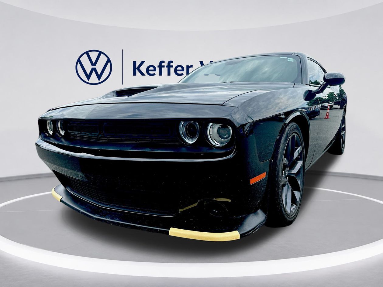 Pitch Black Clearcoat 2023 Dodge Challenger Coupe Rear-Wheel Drive 8-Speed Automatic