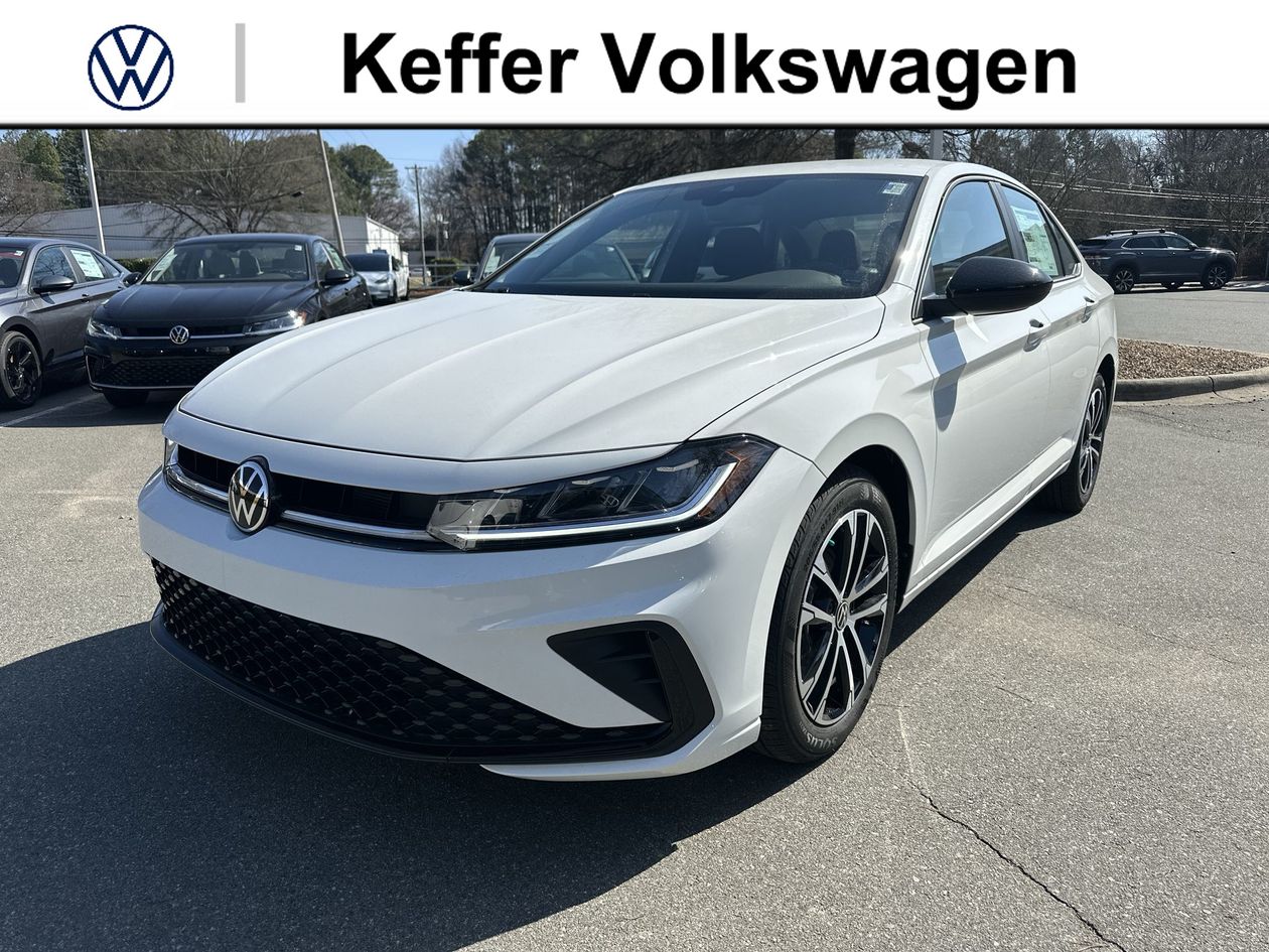 Pure White 2026 Volkswagen Jetta Sedan Front-Wheel Drive 8-Speed Automatic