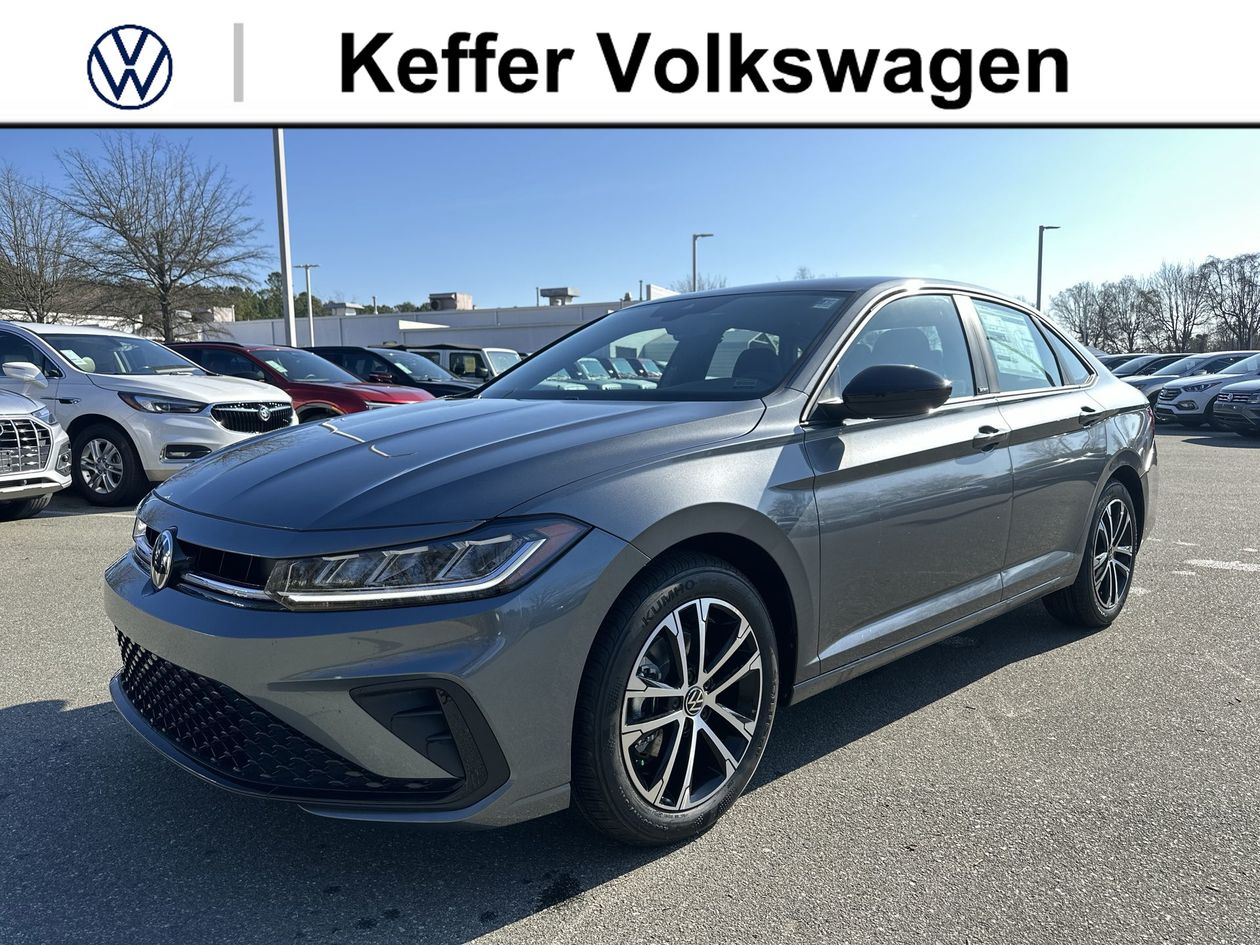 Platinum Gray Metallic 2026 Volkswagen Jetta Sedan Front-Wheel Drive 8-Speed Automatic