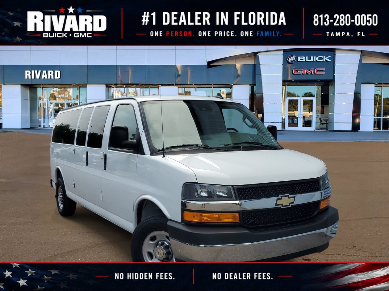 2025 Chevrolet Express 3500 LT Extended RWD