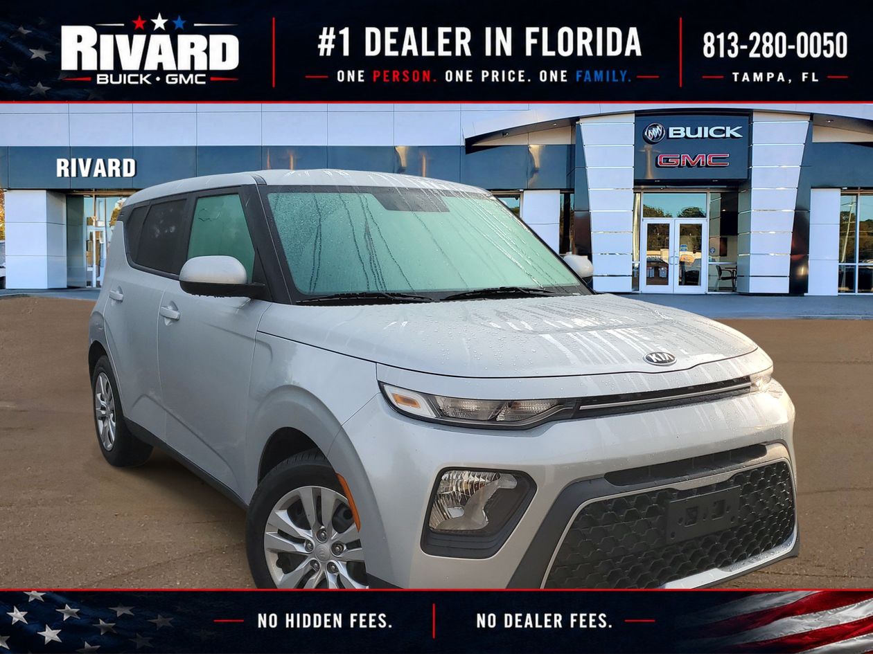 Sparkling Silver 2021 Kia Soul SUV / Crossover Front-Wheel Drive Continuously Variable Transmission