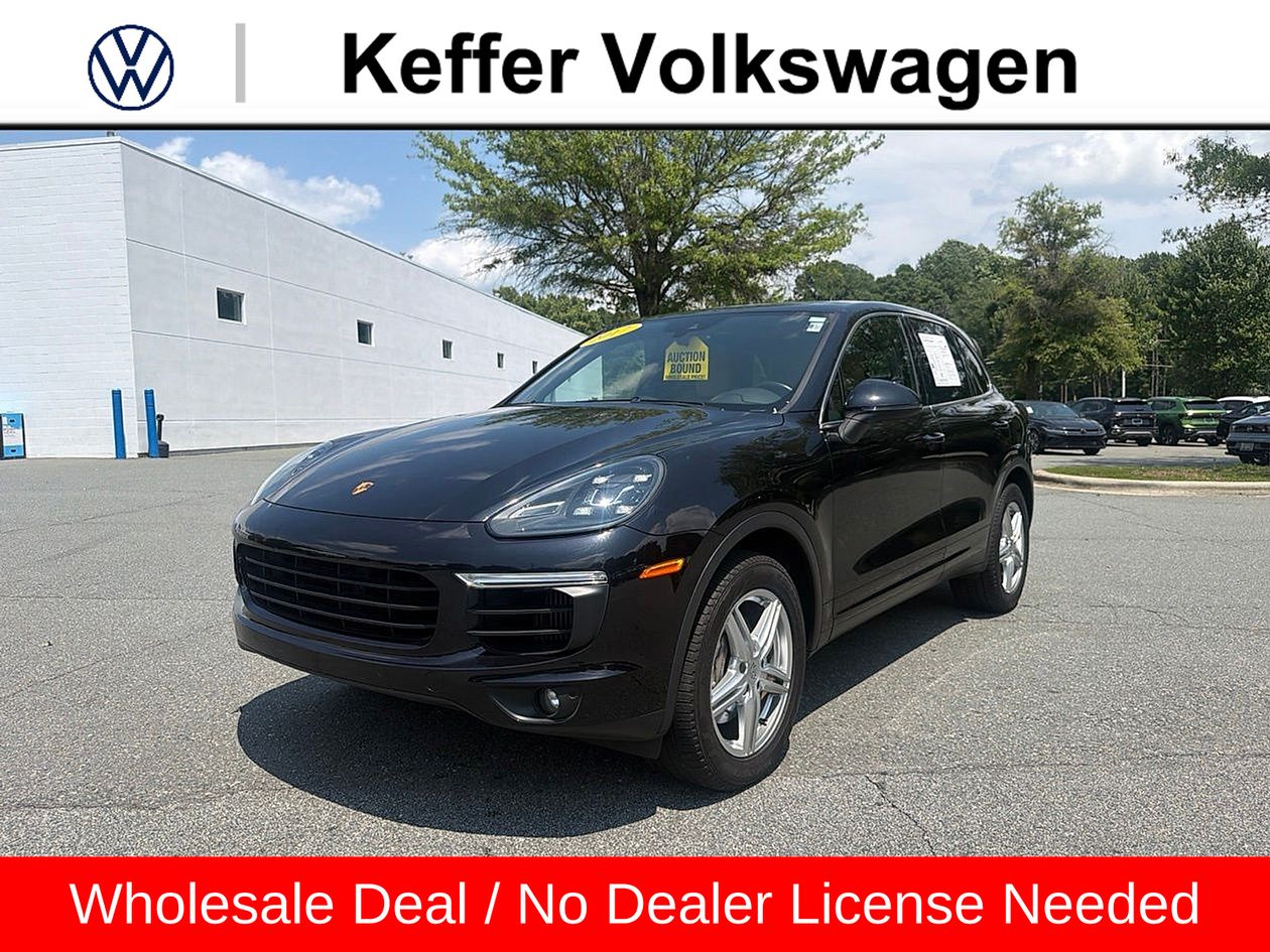 Black 2017 Porsche Cayenne SUV / Crossover All-Wheel Drive 8-Speed Automatic