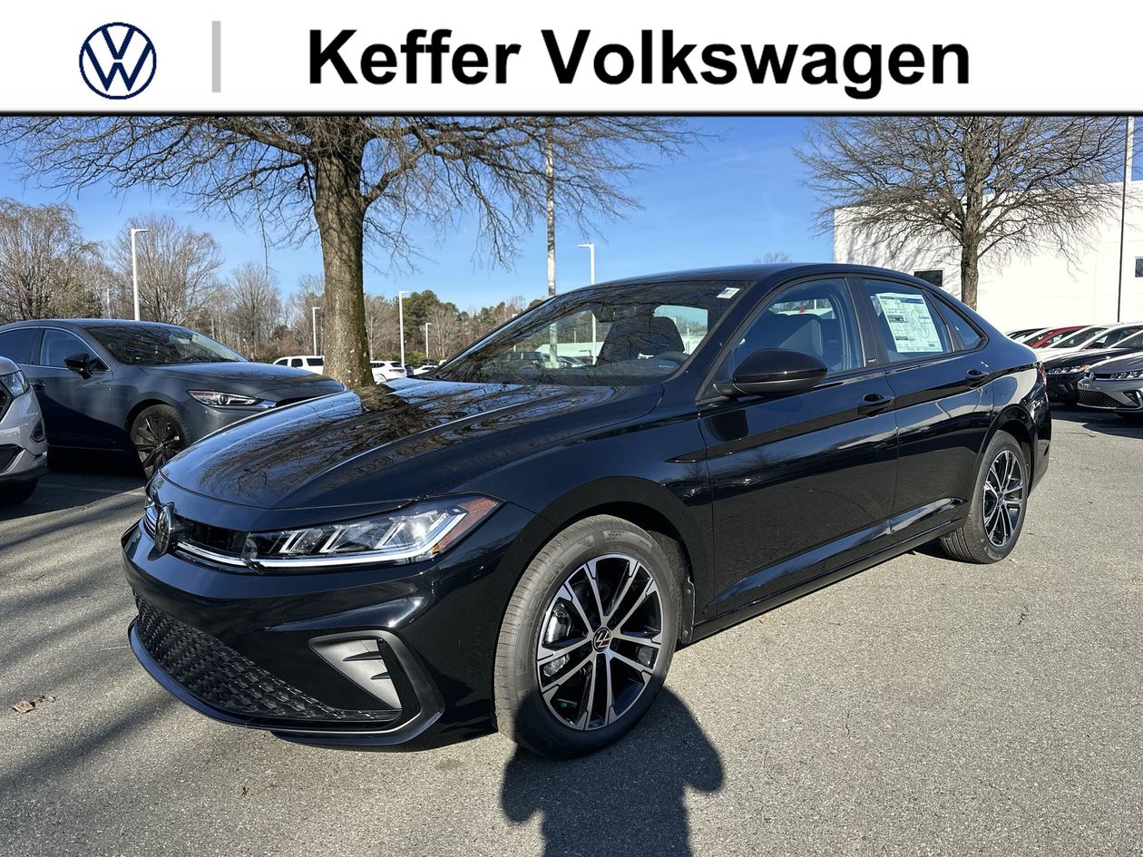 Deep Black Pearl 2026 Volkswagen Jetta Sedan Front-Wheel Drive 8-Speed Automatic