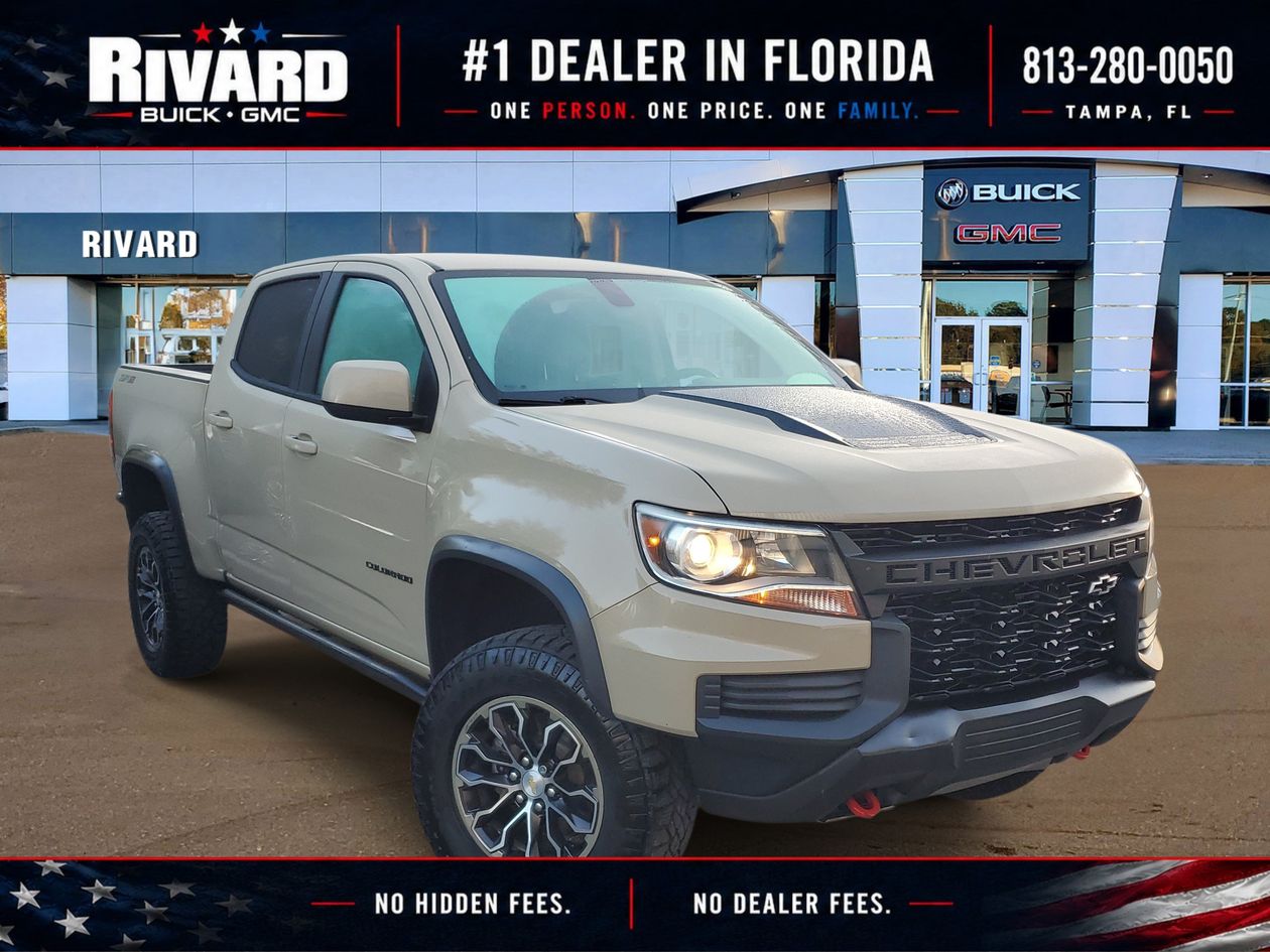 Sand Dune Metallic 2022 Chevrolet Colorado Pickup Truck Four-Wheel Drive 8-Speed Automatic