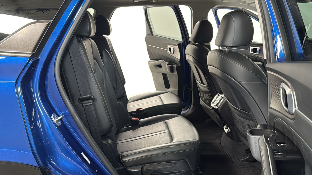Used 2021 Blue Kia SX image 18