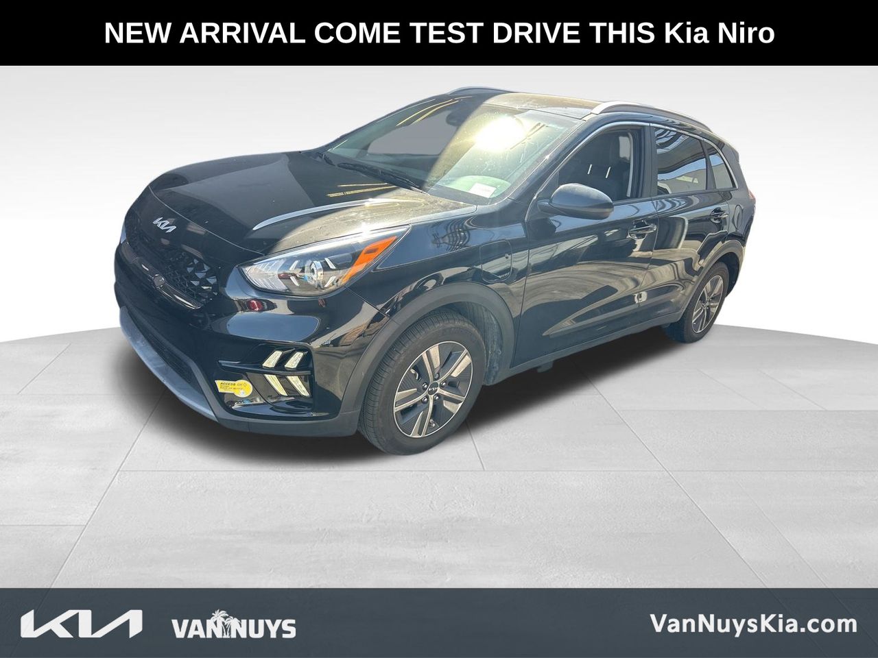 2022 Kia Niro Hybrid Plug-In LXS FWD