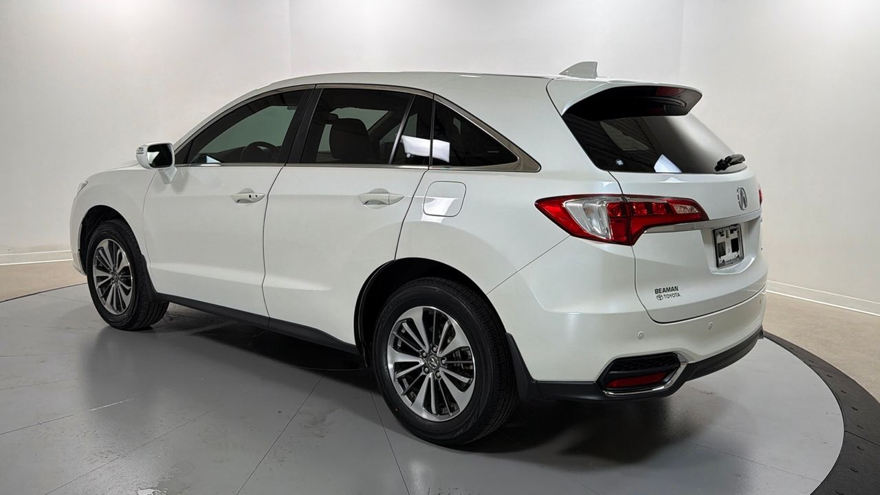 Used 2017  Acura Advance Package image 7