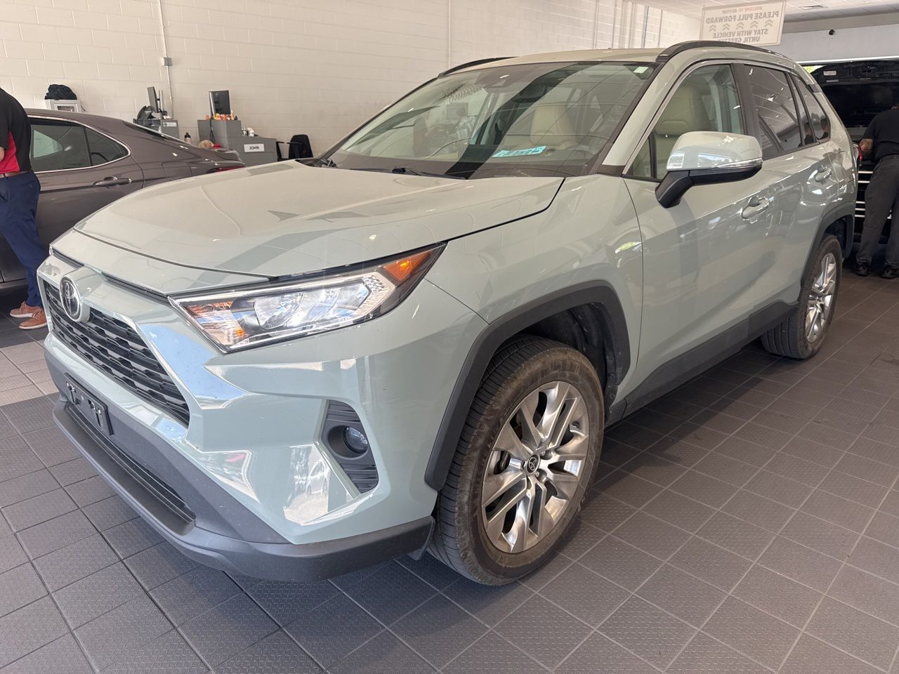 2021 Toyota RAV4 XLE Premium AWD's photo