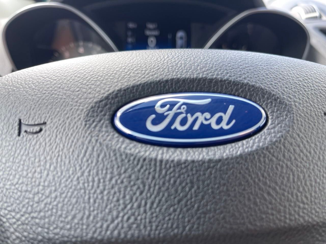 2019 Ford Escape SE 28