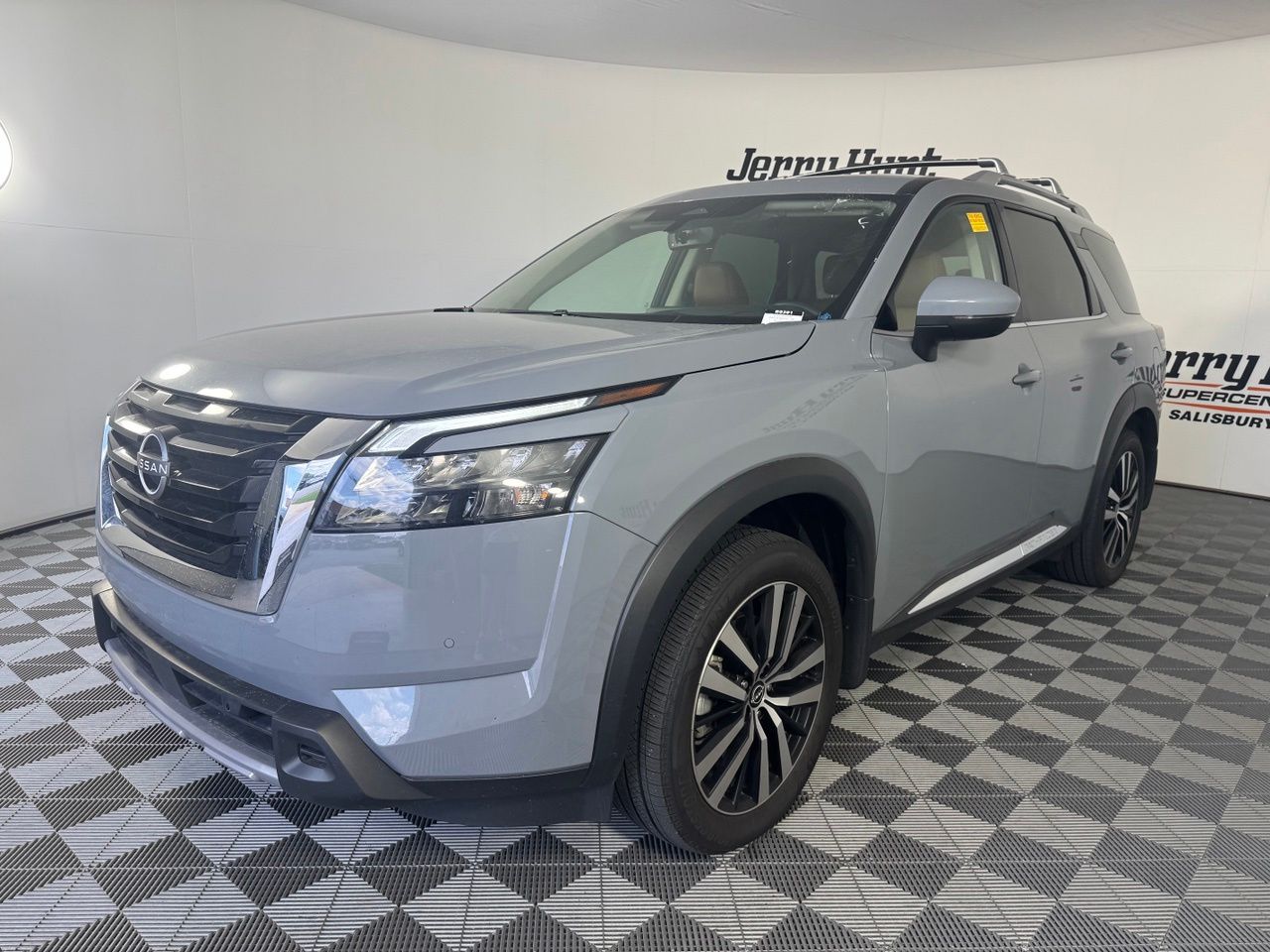 Boulder Gray Pearl 2025 Nissan Pathfinder SUV / Crossover Front-Wheel Drive 9-Speed Automatic