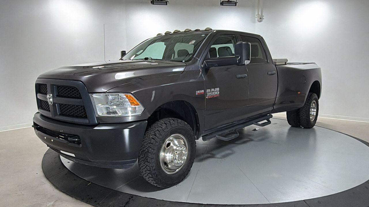 Gray (Granite Crystal Metallic Clearcoat) 2016 RAM 3500 Pickup Truck Four-Wheel Drive 6-Speed Automatic