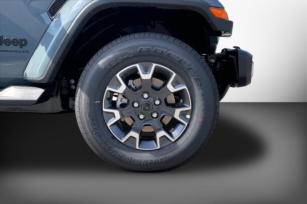 New 2026 Gray Jeep Sahara image 32