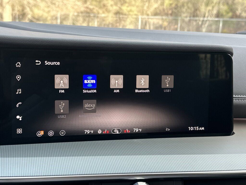 View vehicle photo 7