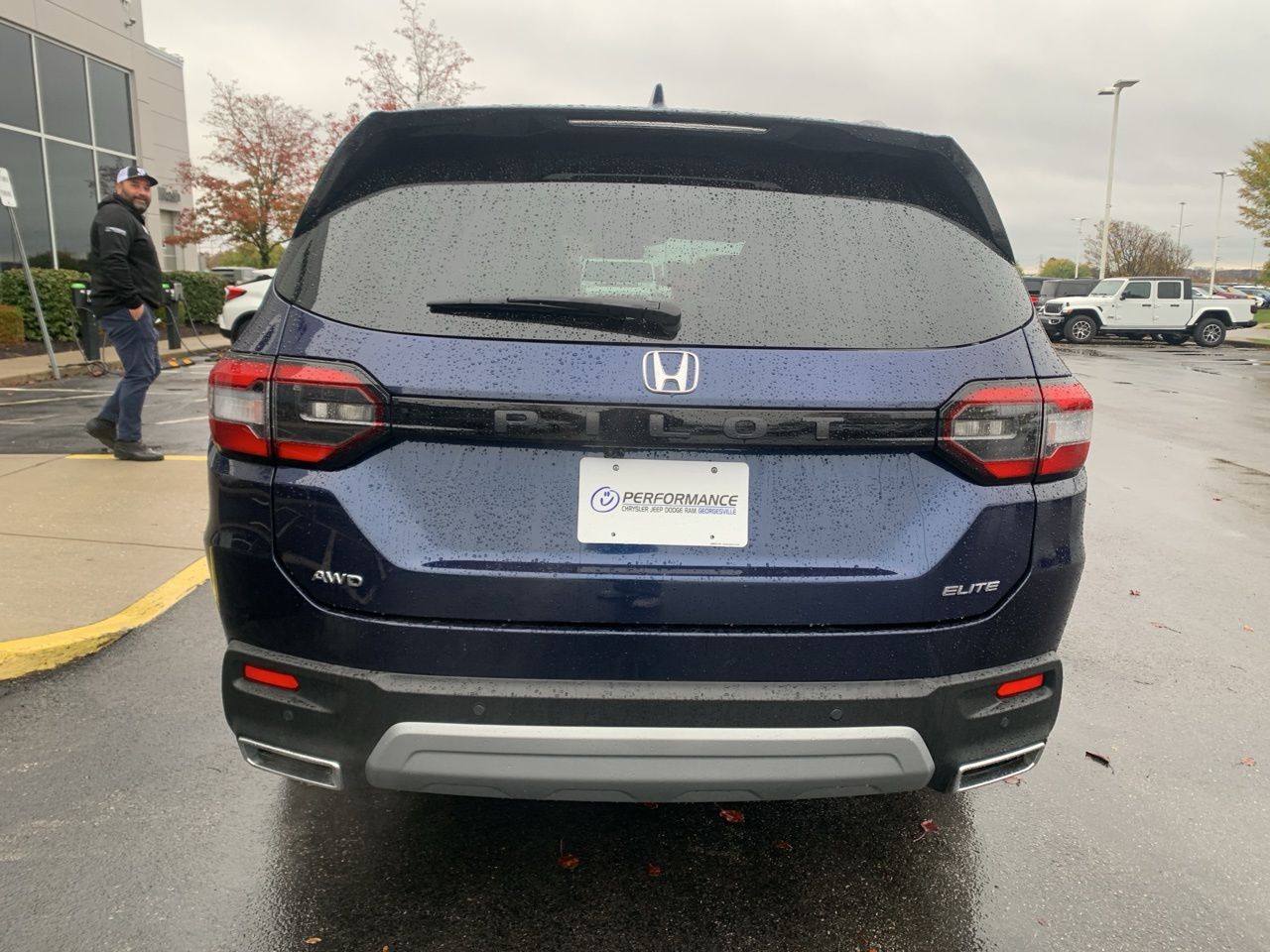 2023 Honda Pilot Elite 4