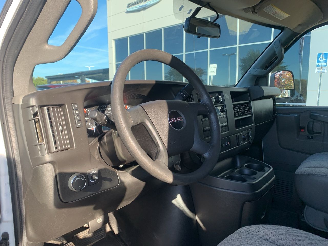 2019 GMC Savana 2500 Work Van 11