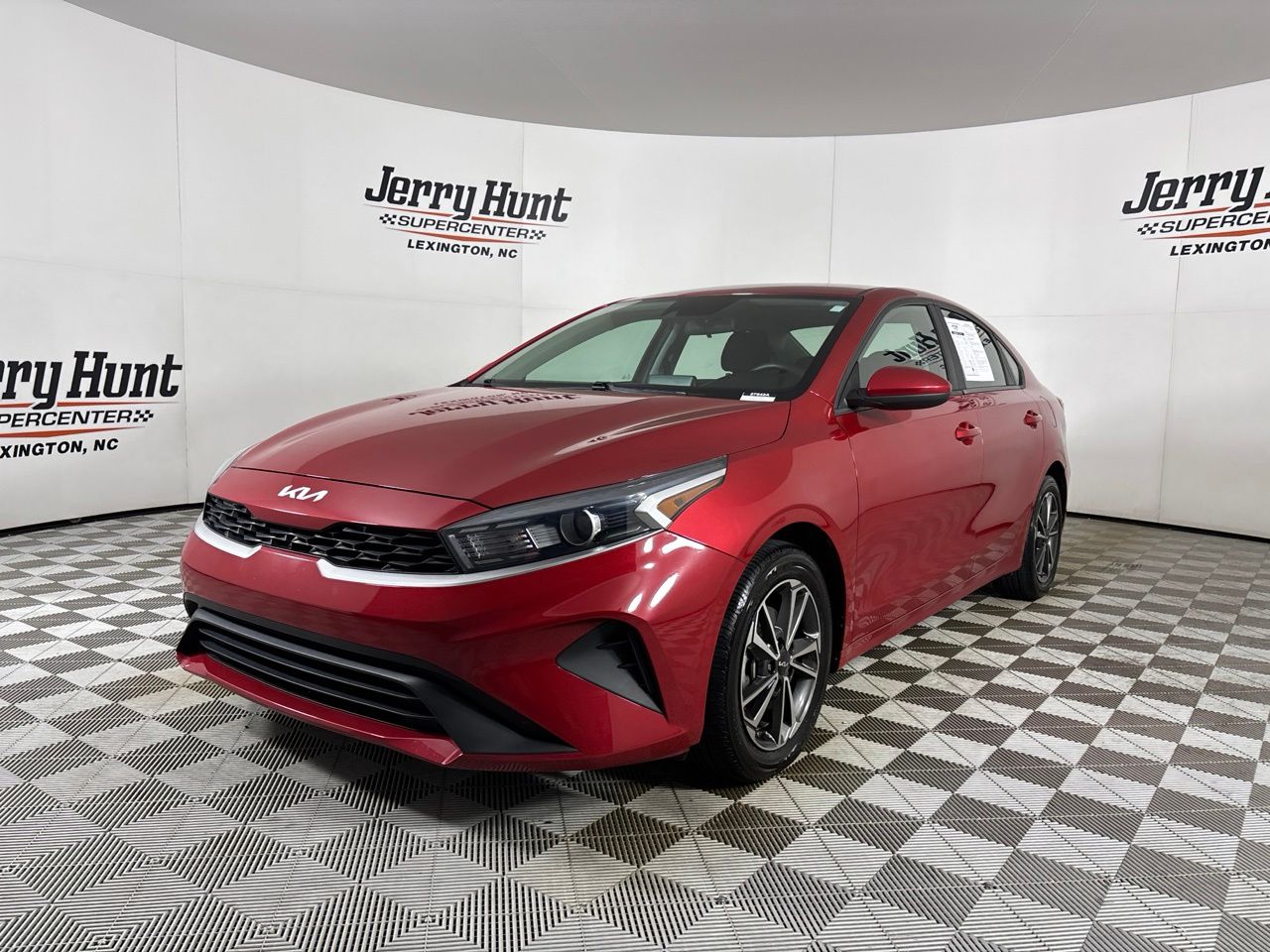 Currant Red 2022 Kia Forte LXS FWD Sedan Front-Wheel Drive Continuously Variable Transmission