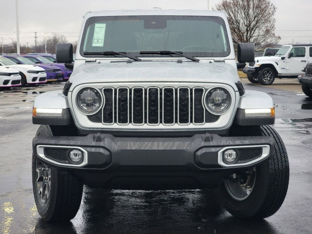 2024 Jeep Wrangler Sahara 9