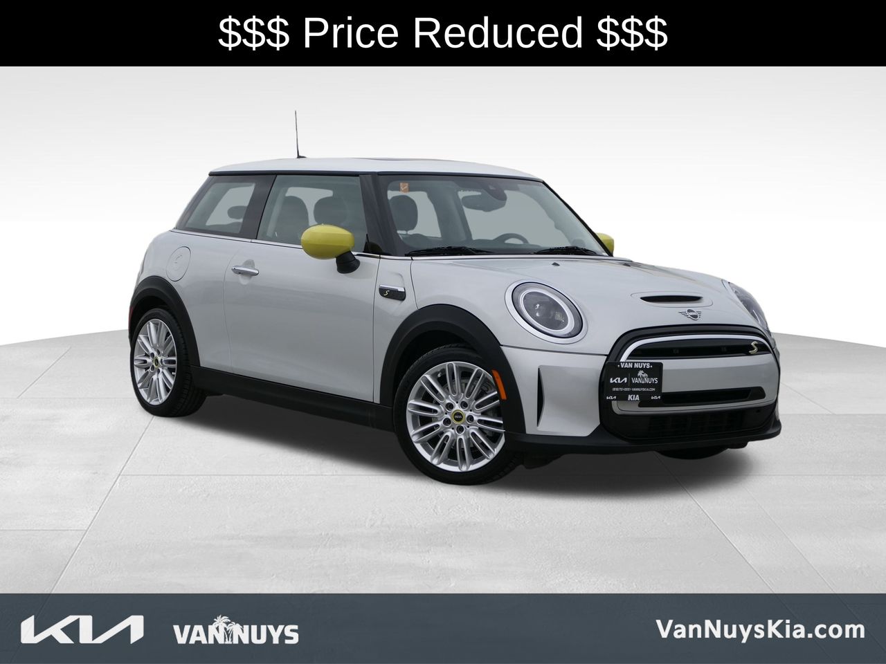 2023 MINI Cooper SE 2-Door Hatchback FWD
