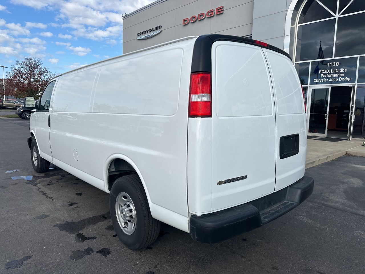 2023 Chevrolet Express 2500 Work Van 5