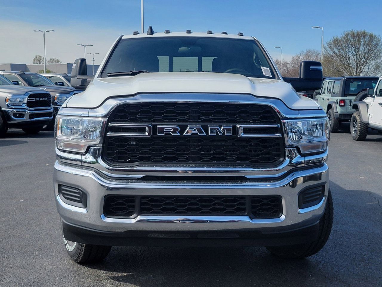 2024 Ram 2500 Tradesman 2