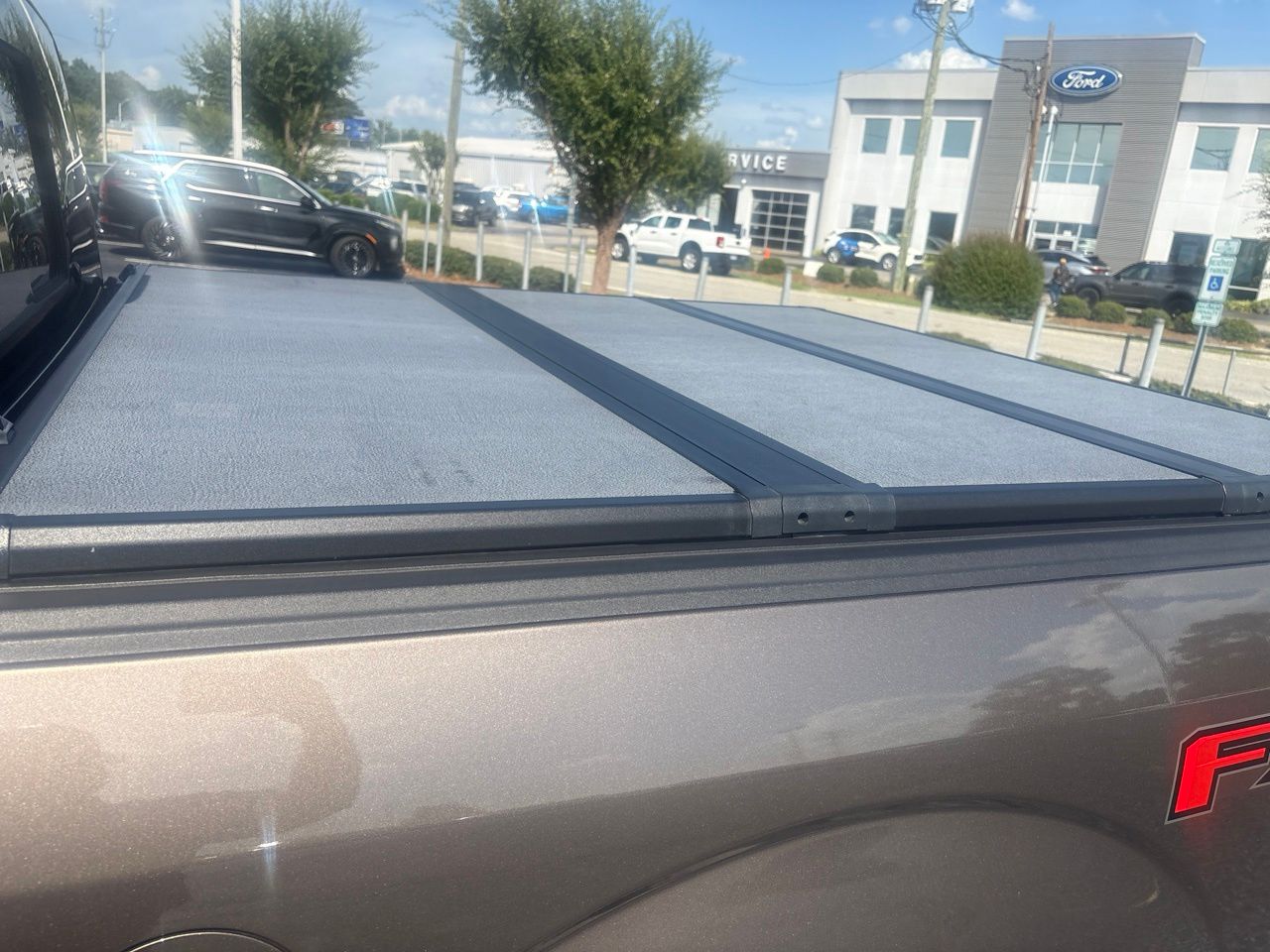Used 2019 Gray Ford XLT image 6