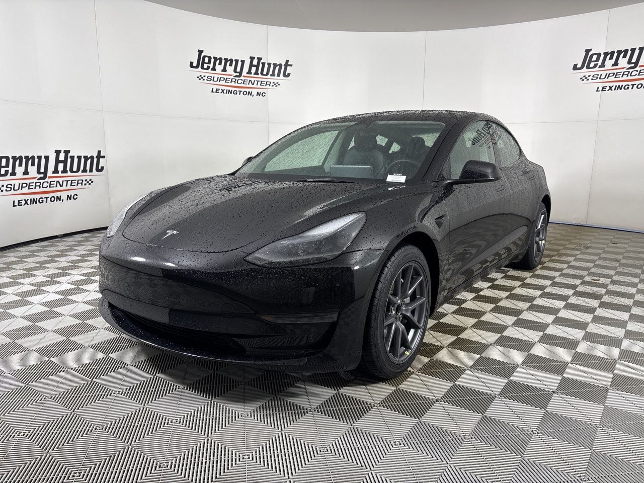 2023 Tesla Model 3 RWD
