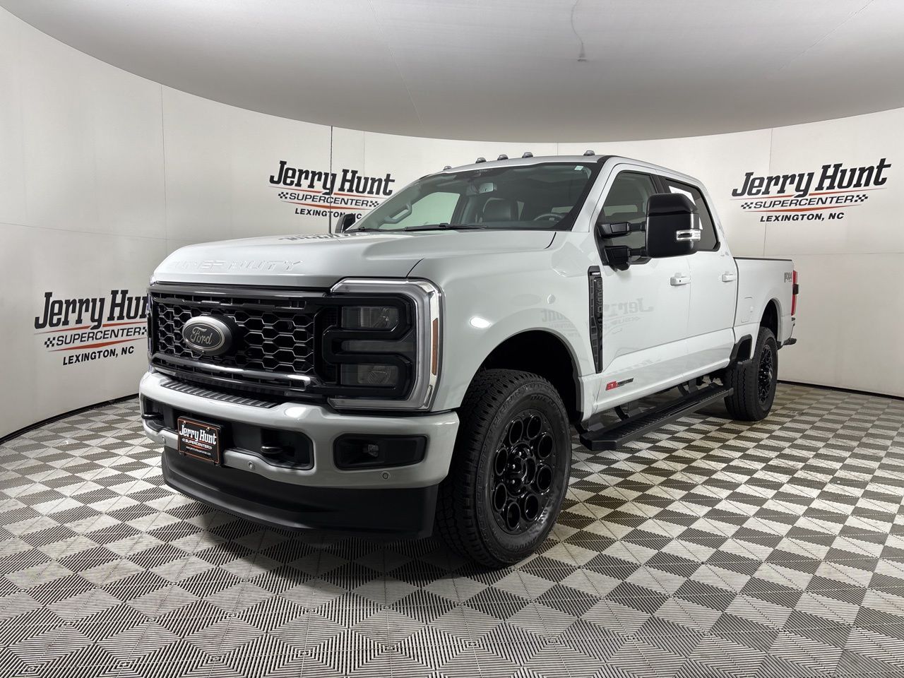 Avalanche 2026 Ford F-250 Super Duty Lariat Crew Cab 4WD Pickup Truck Four-Wheel Drive Automatic