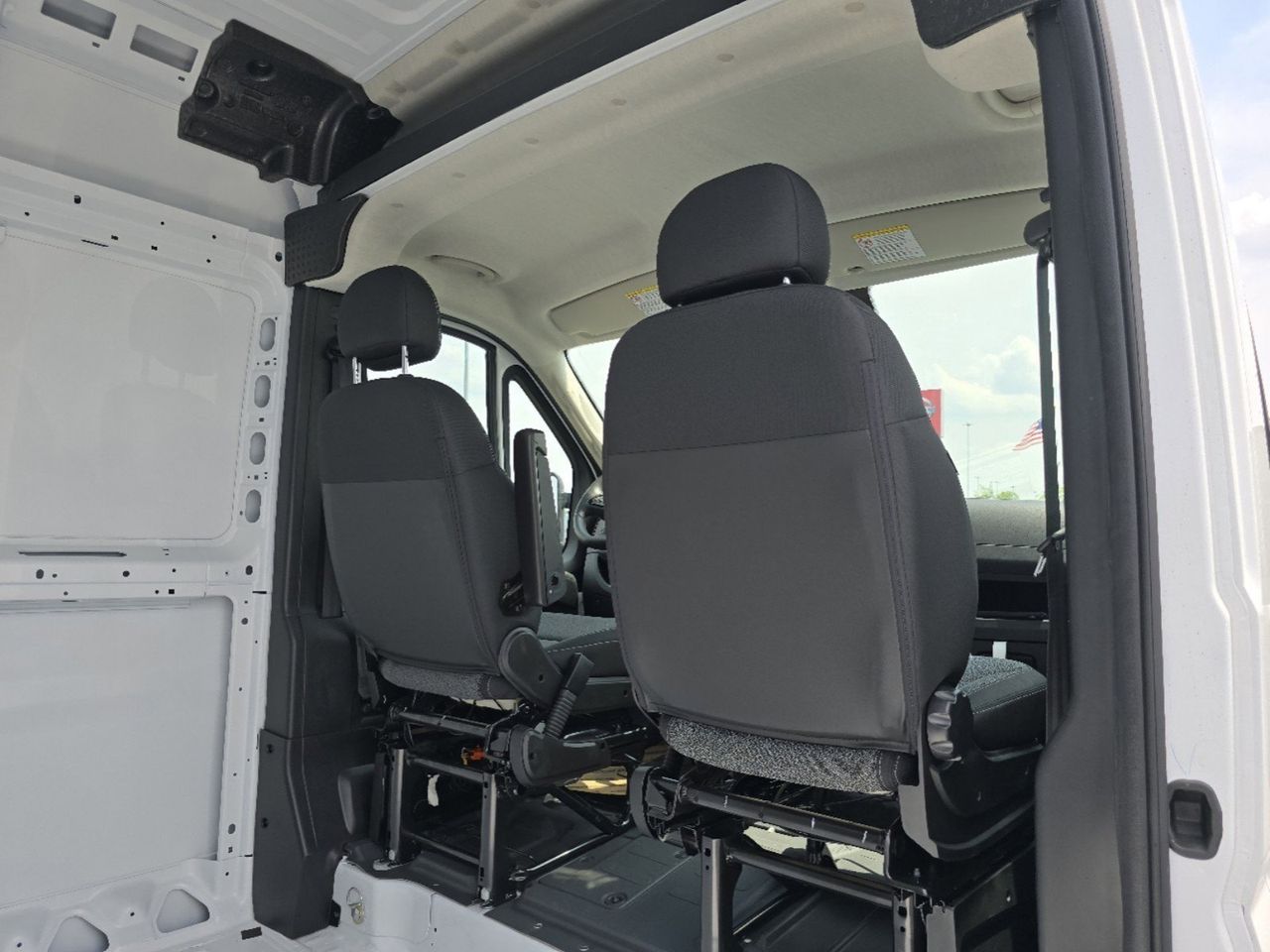 2024 Ram ProMaster 1500 Base 13