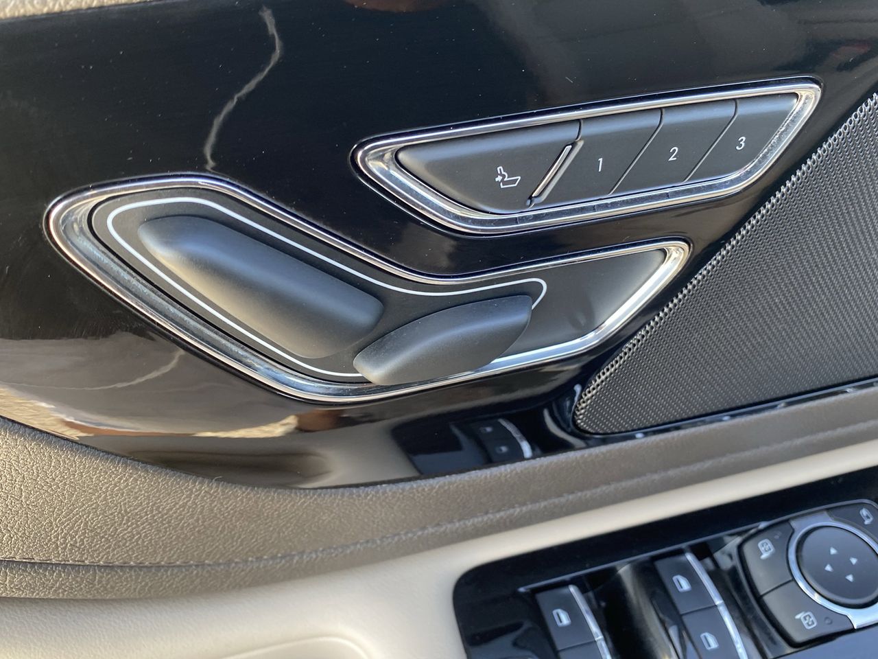 used 2023 Lincoln Aviator car, priced at $44,794