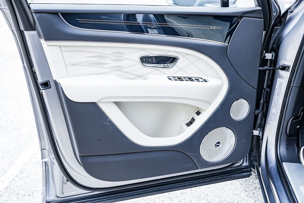 Used Car 2023 Bentley Bentayga Ewb  For Sale Under $200,000 In Austin, Texas