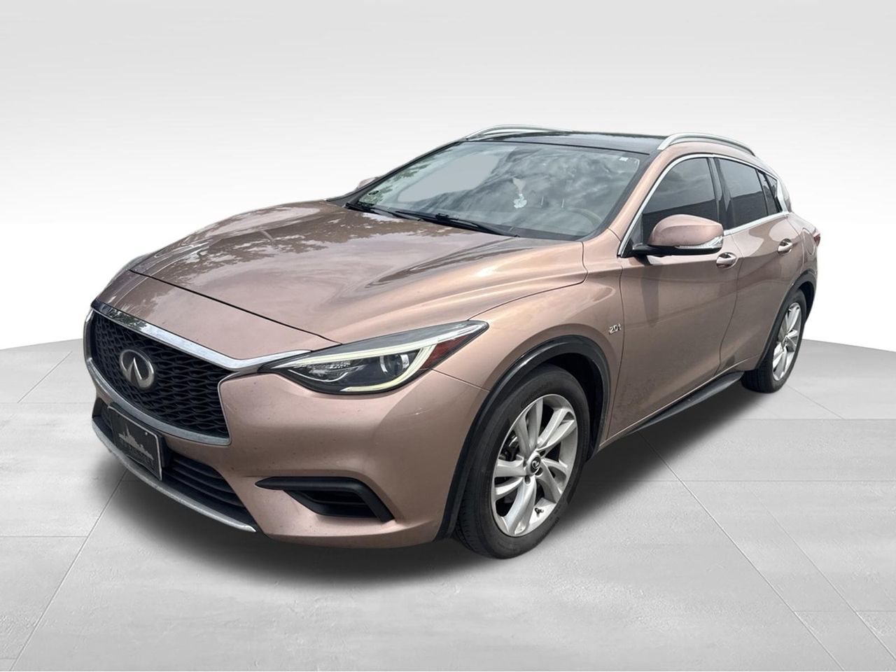 2019 INFINITI QX30 Luxe FWD