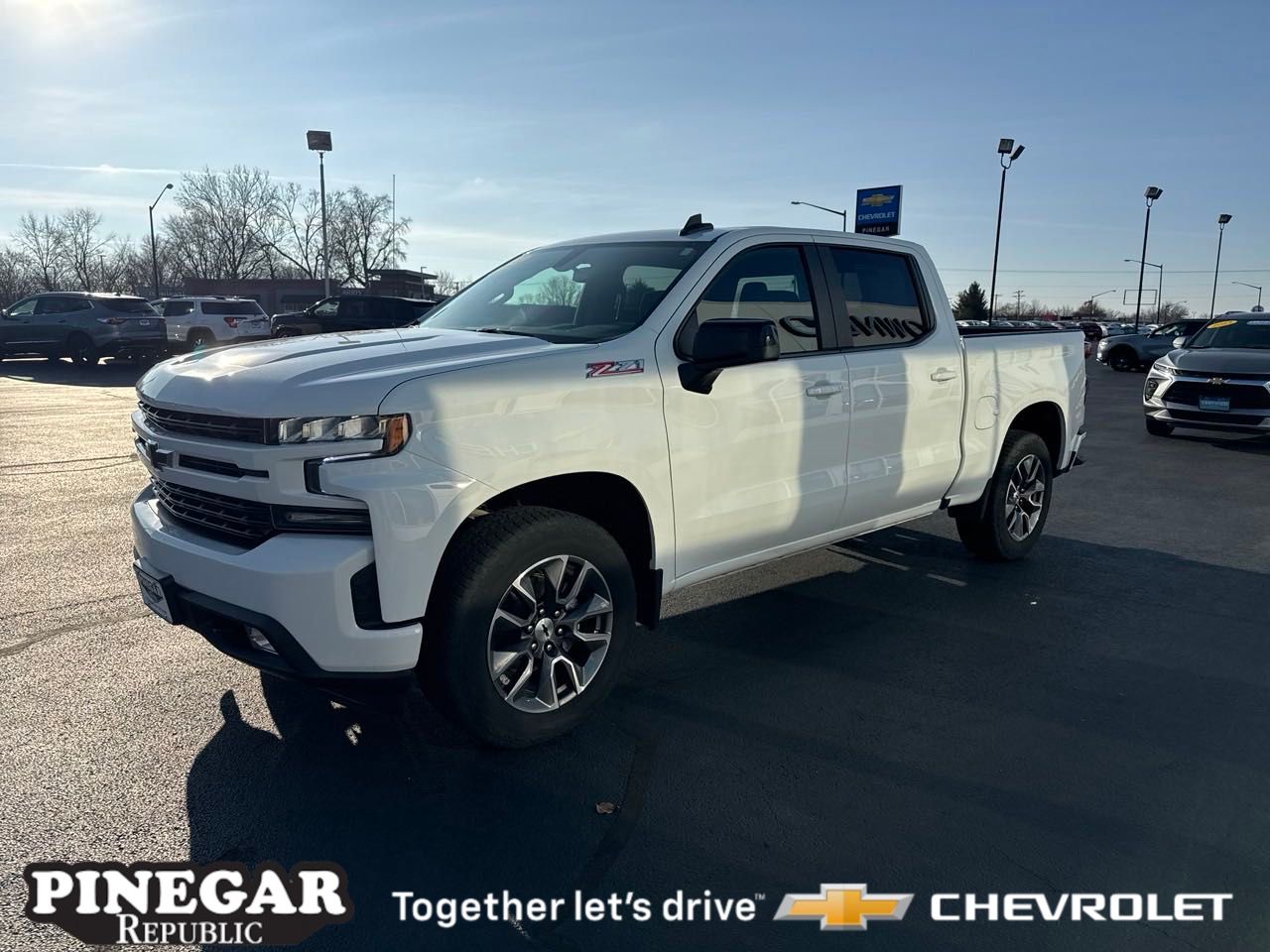 2021 Chevrolet Silverado 1500 RST 4