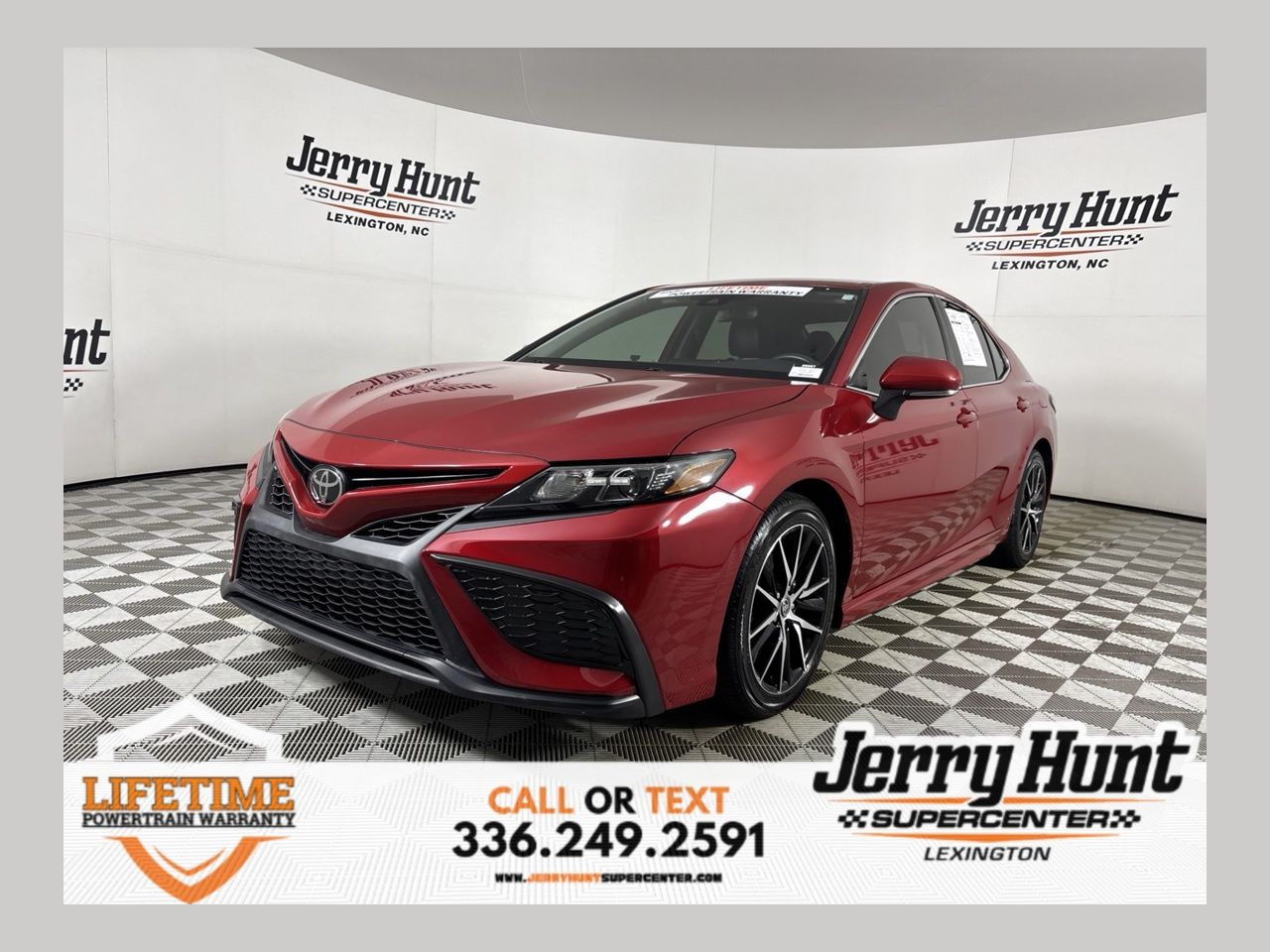 Red 2022 Toyota Camry Sedan Front-Wheel Drive 8-Speed Automatic