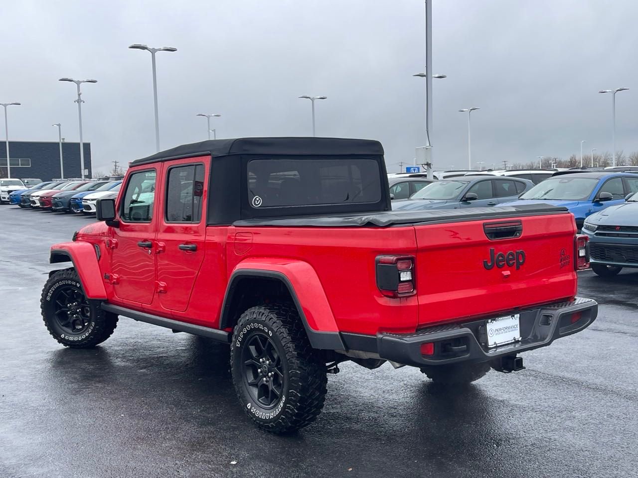 2024 Jeep Gladiator WILLYS 5