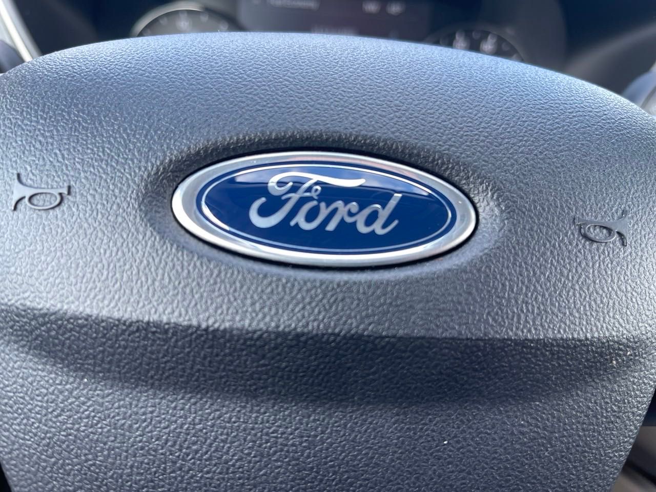 2021 Ford Escape SE Hybrid 27