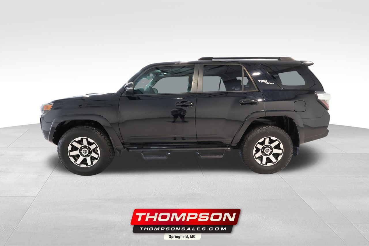 Midnight Black Metallic 2020 Toyota 4Runner SUV / Crossover Four-Wheel Drive 5-Speed Automatic Overdrive
