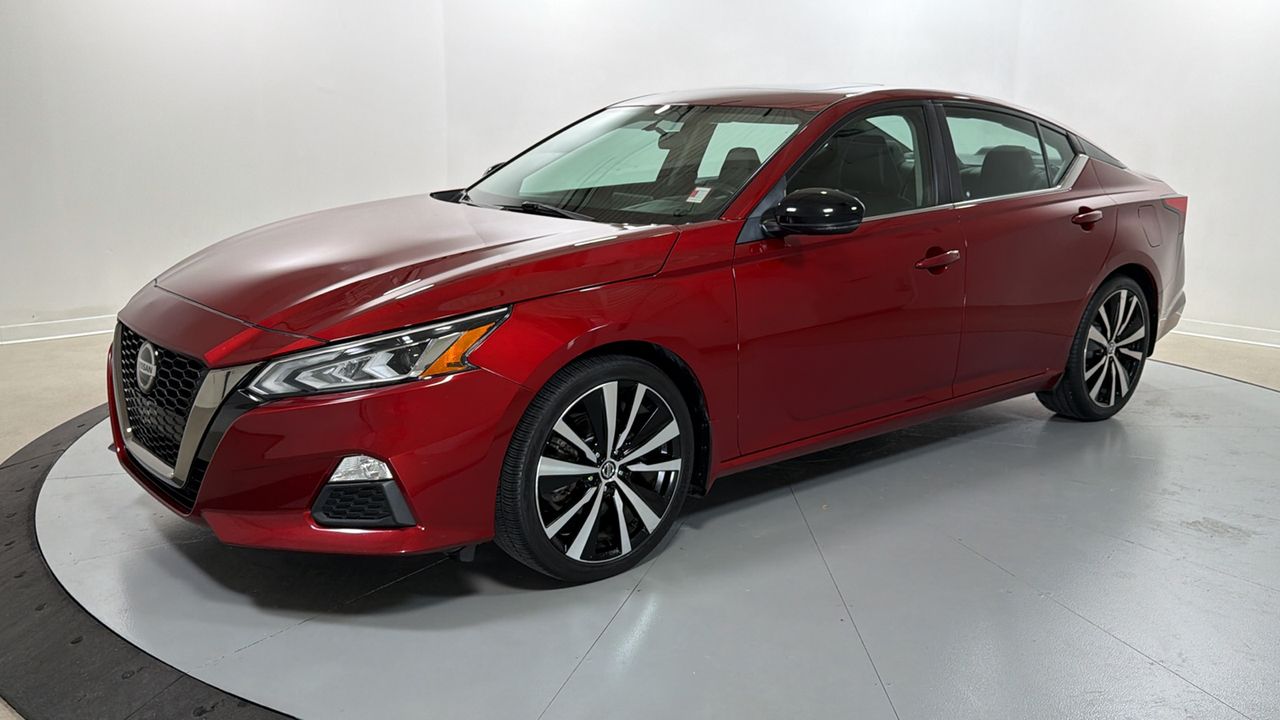 Red (Scarlet Ember Tintcoat) 2019 Nissan Altima Sedan Front-Wheel Drive Continuously Variable Transmission