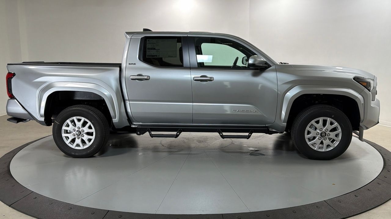 New 2026 Silver Toyota SR5 image 6
