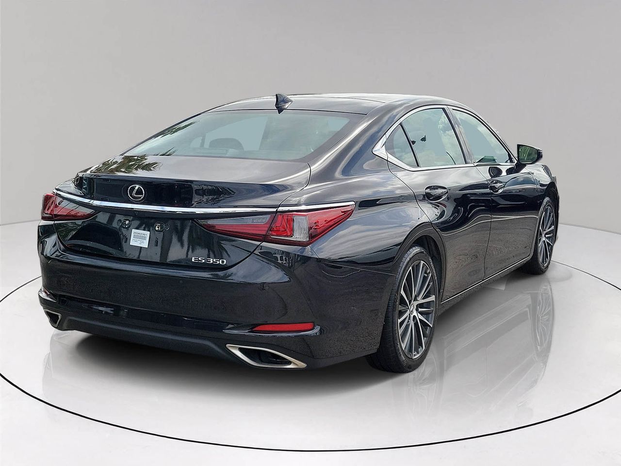 View vehicle photo 6