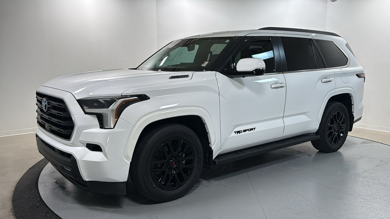 2024 Toyota Sequoia SR5 4WD