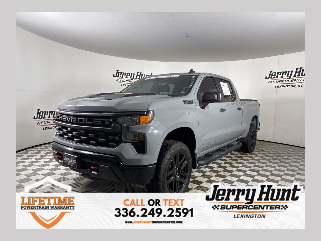 2024 Chevrolet Silverado 1500 Custom Trail Boss Crew Cab 4WD