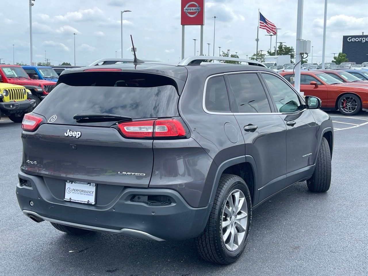 2018 Jeep Cherokee Limited 3