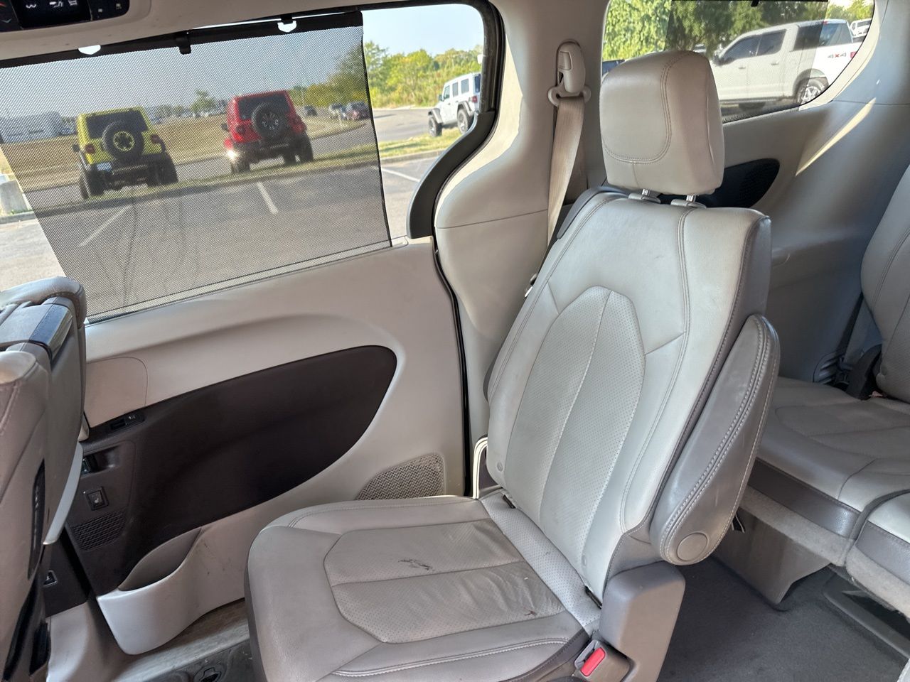 2017 Chrysler Pacifica Touring L Plus 18