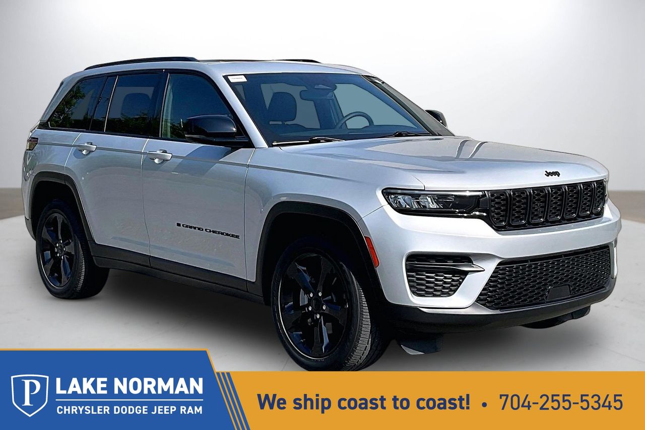  2023 Jeep Grand Cherokee Altitude X 4WD   