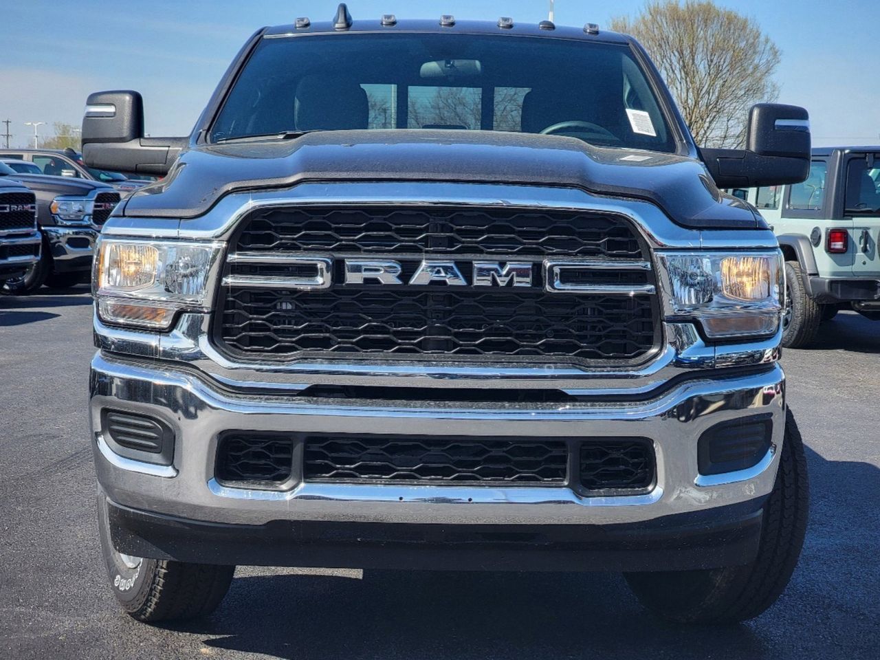 2024 Ram 2500 Tradesman 8