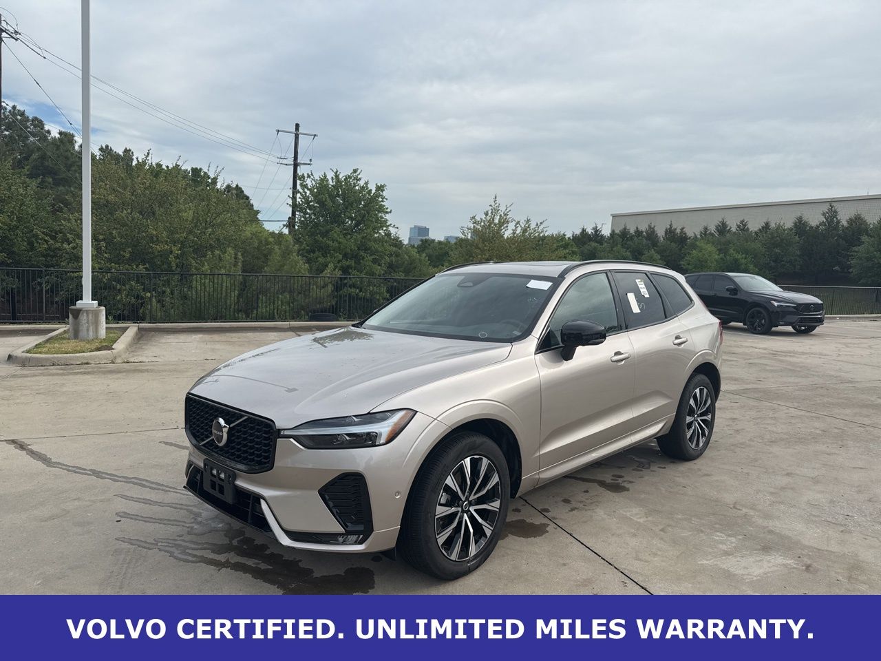 Bright Dusk Metallic 2025 Volvo XC60 B5 Plus Dark Theme AWD SUV / Crossover All-Wheel Drive Automatic